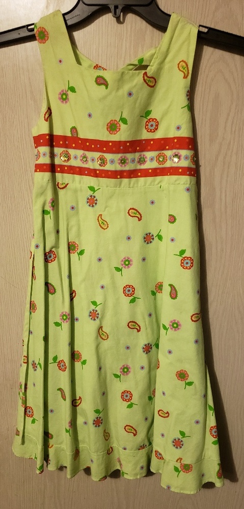 Girls dress